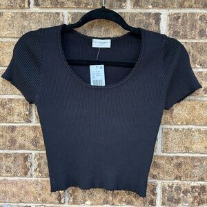 NWT Blu Pepper Ribbed Knit Top & keyhole solid black top bundle